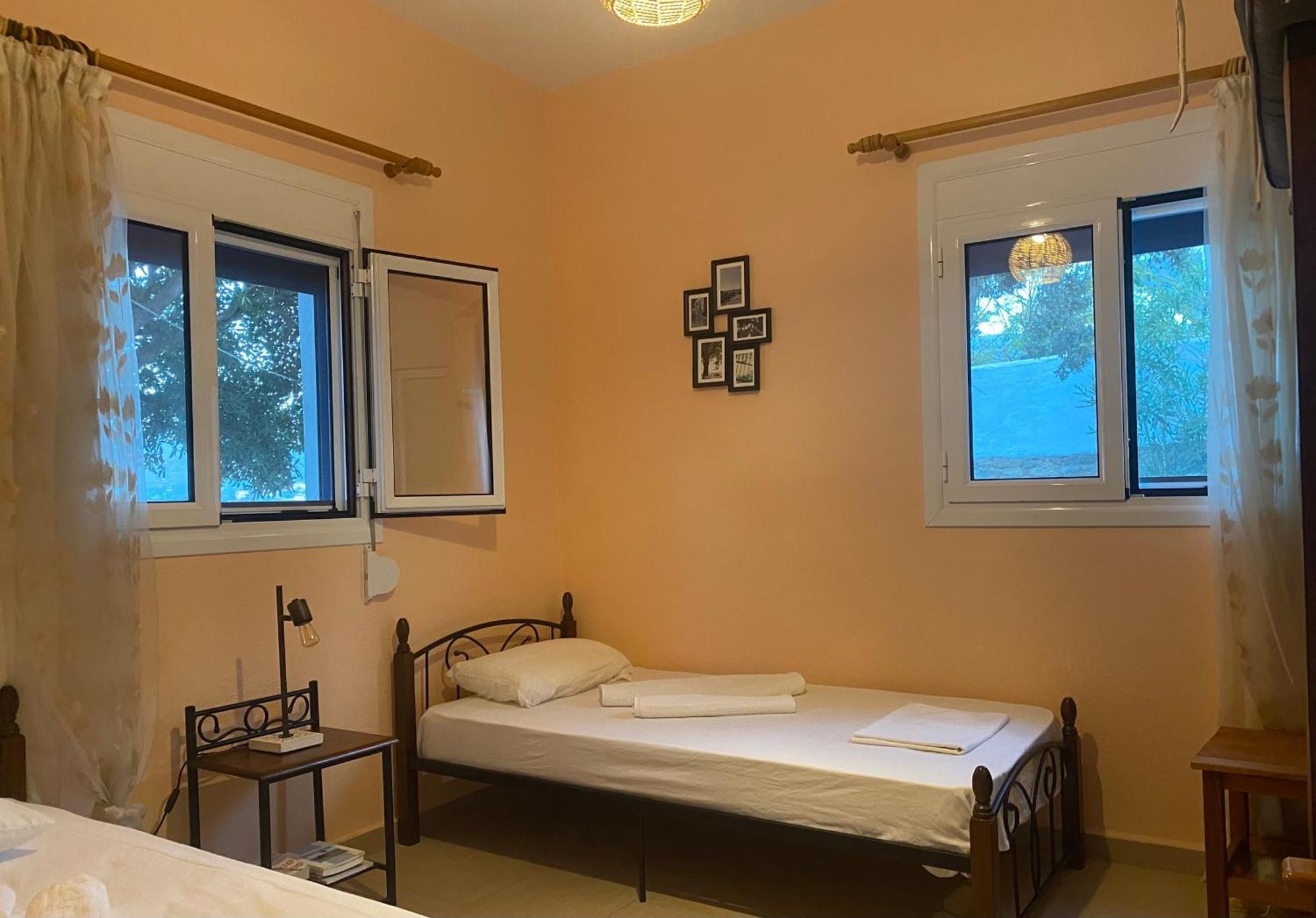 הוילה ארמניסטיס Πέτρινη Αυλή, Αρμενιστης Ικαρια מראה חיצוני תמונה